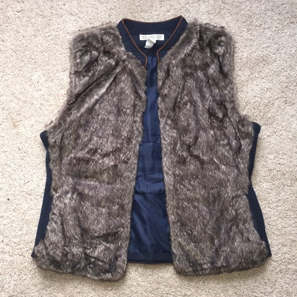 Vintage America Jackets & Blazers - Faux Fur Vest
